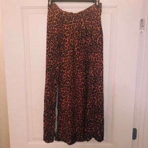 American Eagle Leopard Skirt